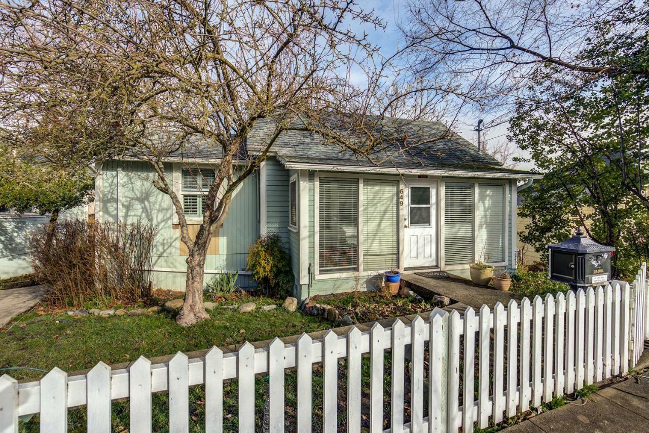 Carlisle Garden Suites Ashland Exterior foto