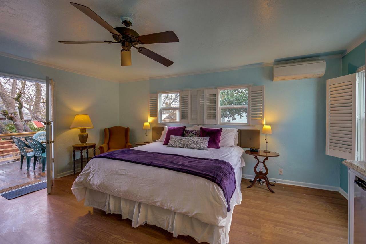 Carlisle Garden Suites Ashland Exterior foto